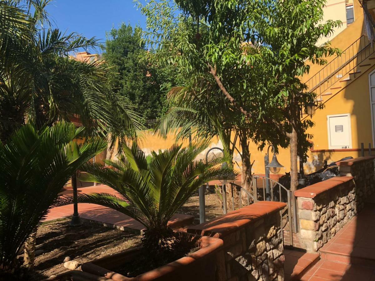 Appartement Il Giardino Sul Corso à Scafati Extérieur photo